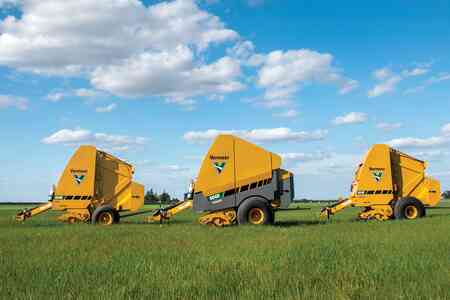 604 R-series balers: Receive 1-year complimentary Confidence Plus® protection program, plus cash back or low-rate financing
