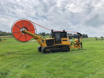 Vermeer Corporation firma un acuerdo de distribución con BRON para arados de oruga y accesorios de arado para servicios públicos