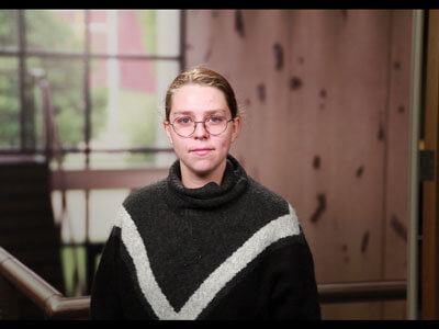 Graduada de ingeniería de Central College encuentra la carrera adecuada en Vermeer