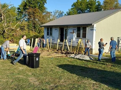 Des membres de toutes les équipes se mobilisent pour rendre service